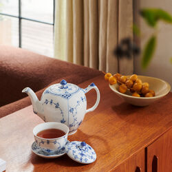 Musselmalt Halvblonde tekanne, Royal Copenhagen