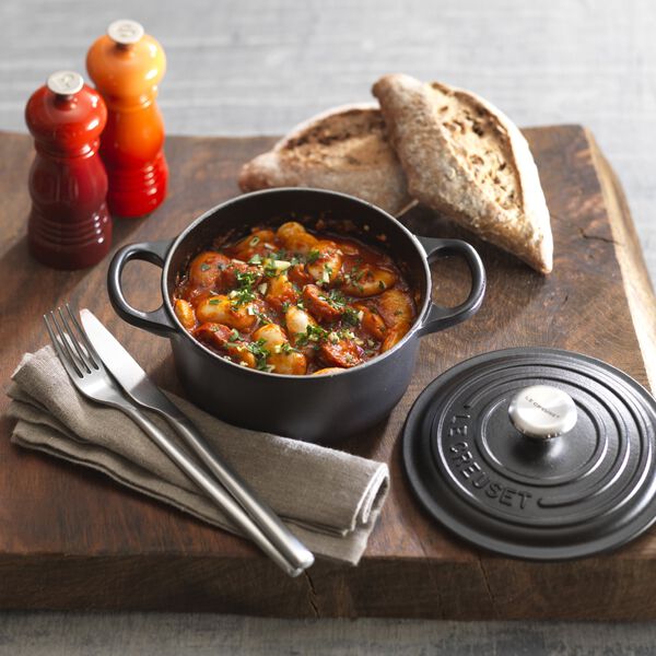 Signature st&oslash;pejern rund gryte &Oslash; 20 cm, matte black, Le Creuset