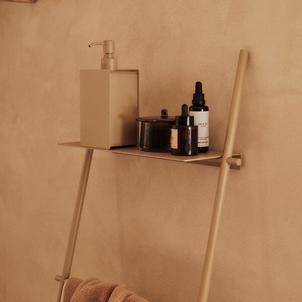 Sama&nbsp;s&aring;pedispenser, cashmere, Ferm Living
