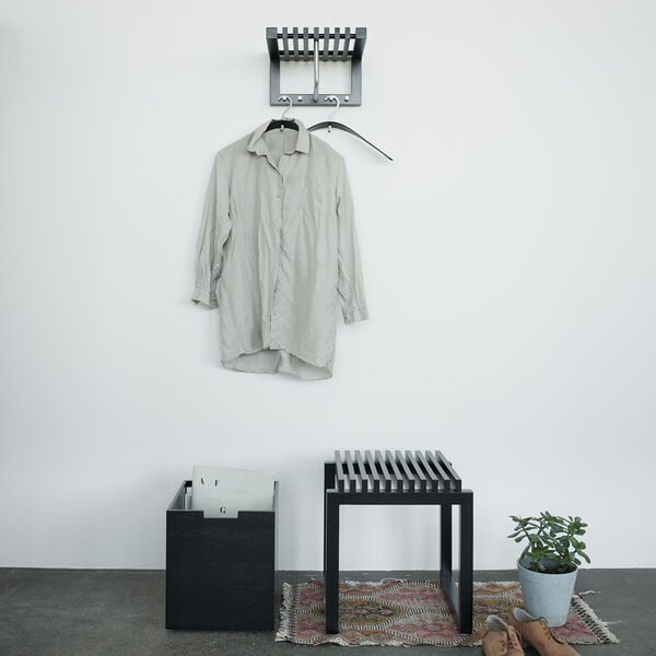 Cutter Box High, svart/eik, Skagerak by Fritz Hansen