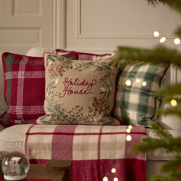 Holiday House Pillow Cover, beige multi, Lexington