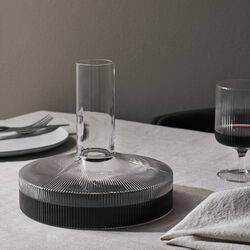 Ripple Vinkaraffel, klar, Ferm Living