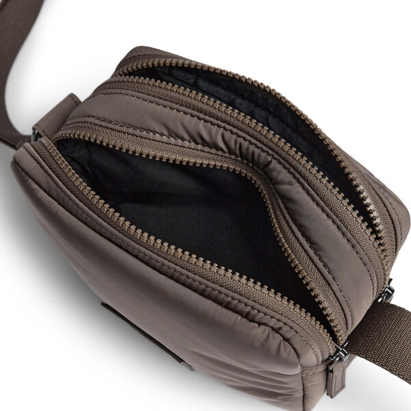 LessMBG Crossbody Bag Recycle, major brown LessMBG Crossbody Bag Recycle, major brown, Markberg