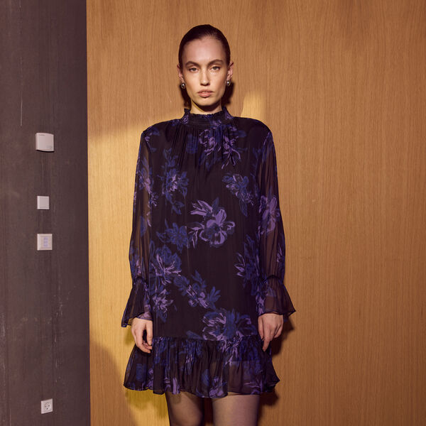 TrilobaBBViljas Dress, purple flower, Bruuns Bazaar