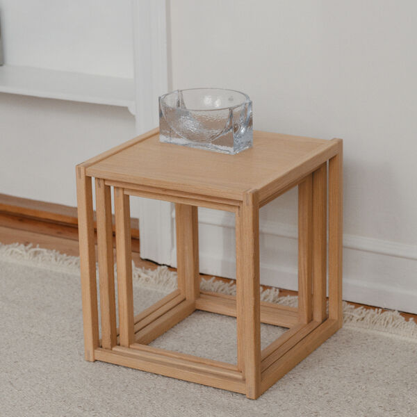 BM375 Nesting Tables, light oljet eik, Fredericia Furniture