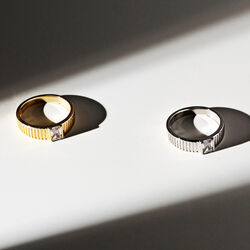 Vera Ring, Philippa Studios