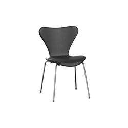 Series 7™ 3107 Fully Upholstered Chair, Essential black Series 7™ 3107 Fully Upholstered Chair, Essential black, Fritz Hansen