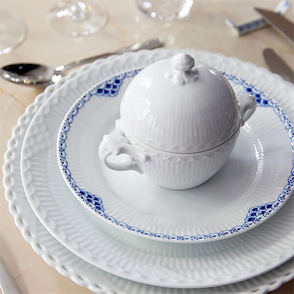 Hvit Riflet Helblonde Tallerken &Oslash; 27 cm, Royal Copenhagen