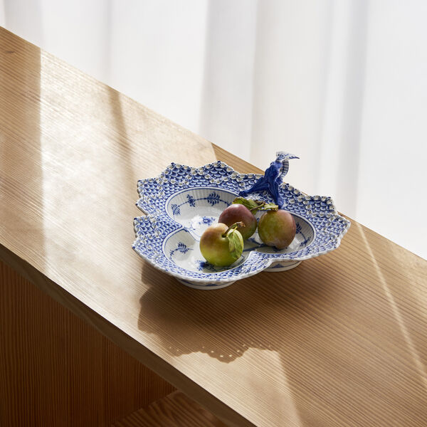 Musselmalt Helblonde asiet 25 cm, Royal Copenhagen