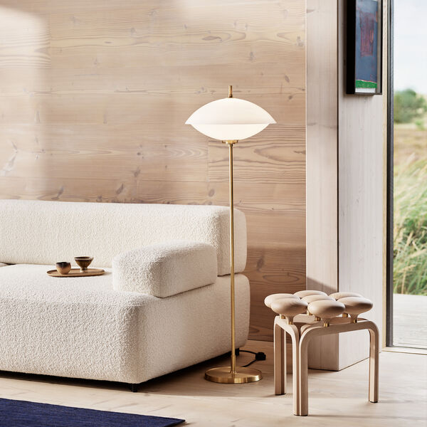 Clam™ Floor Lamp, opal/brass Clam™ Floor Lamp, opal/brass, Fritz Hansen