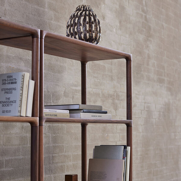 Root Tower reol, oiled walnut, Eilersen