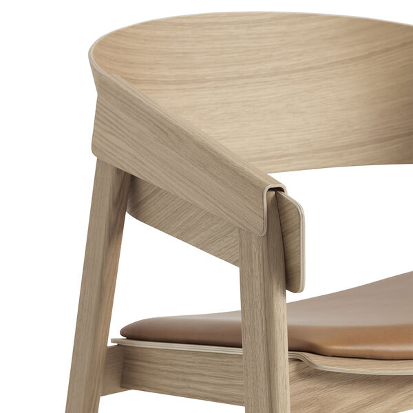 Cover Lounge Chair, refine leather cognac/oak, Muuto