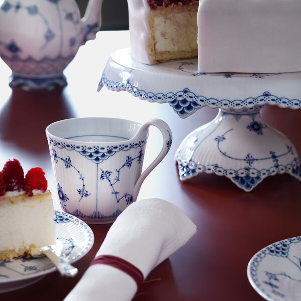 Musselmalt Halvblonde høyhankskopp, Royal Copenhagen