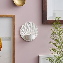 Pipanella Wall Votive Scales telysoppheng, white, Dottir Nordic Design