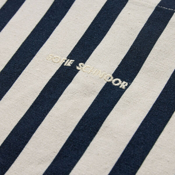 Tote bag, dark blue, Sofie Schnoor