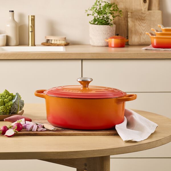 Signature st&oslash;pejern oval gryte &Oslash; 31 cm, volcanic, Le Creuset