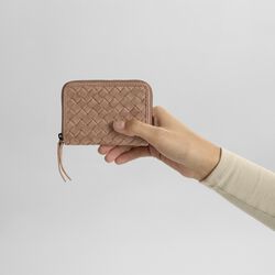 SelmaMBG Wallet Weave, mocha mousse, Markberg