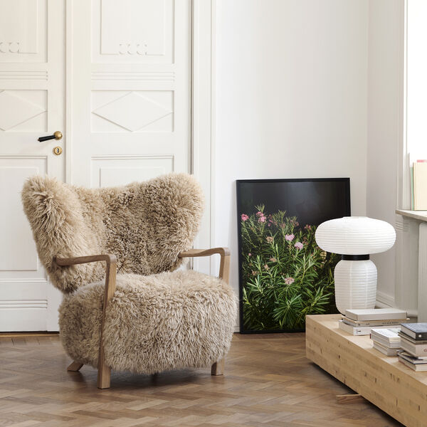 Wulff ATD2 Lounge Chair, sheepskin honey/oiled oak, &Tradition