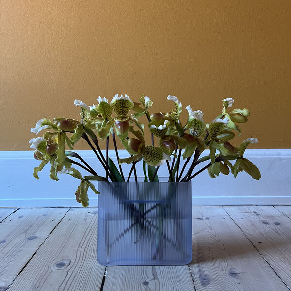 Ridge Vase, light blue/frosted glass, Muuto