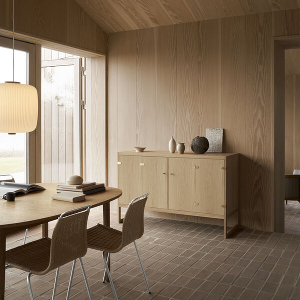 BM0057 Cabinet, white oiled oak, Carl Hansen & S&oslash;n