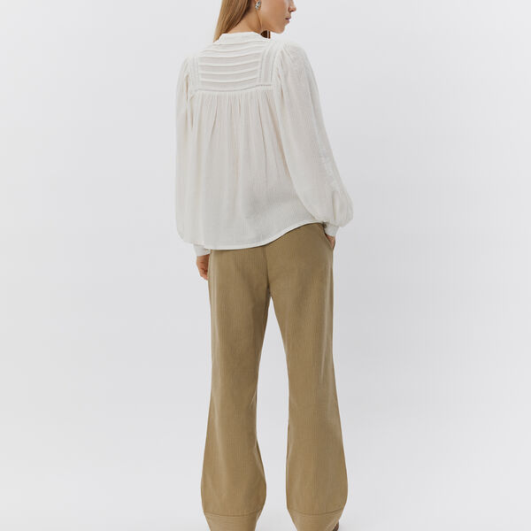 DelilahSW skjorte, snøhvit, Sofie Schnoor