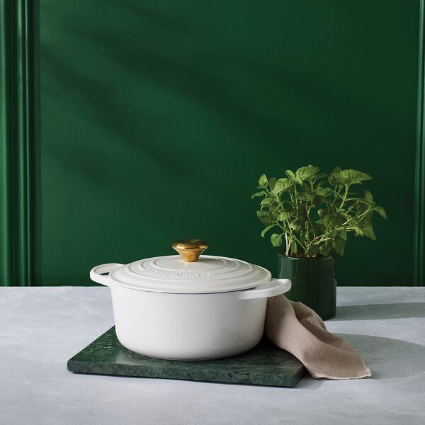 Signature st&oslash;pejern rund gryte &Oslash; 24 cm, white, Le Creuset
