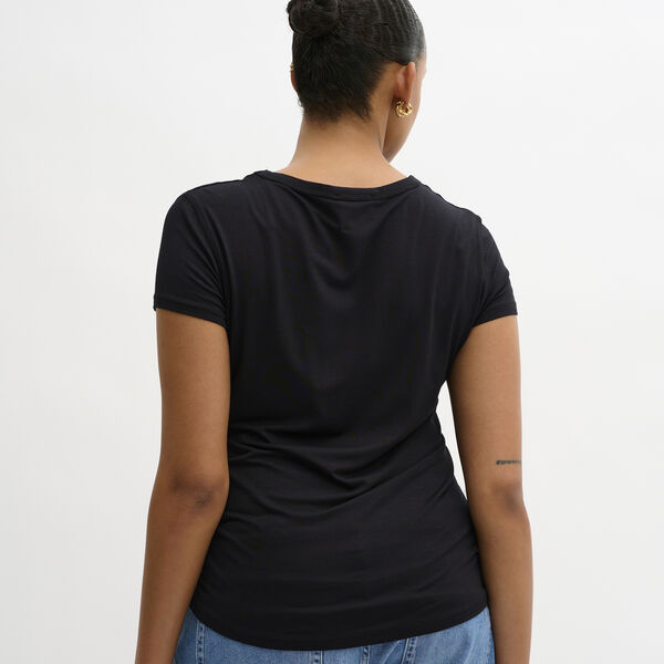 16 THE MODAL TEE, black, My Essential Wardrobe