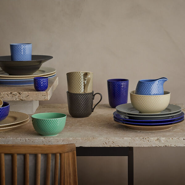 Rhombe Earth Kopp med hank, slate, Lyngby Porcelæn