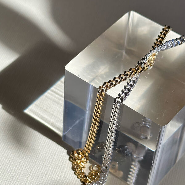 Curb Armb&aring;nd Medium, Philippa Studios