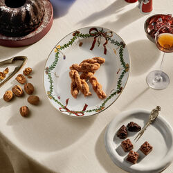 Stjerne Riflet Jul ovalt fat 34 cm, Royal Copenhagen