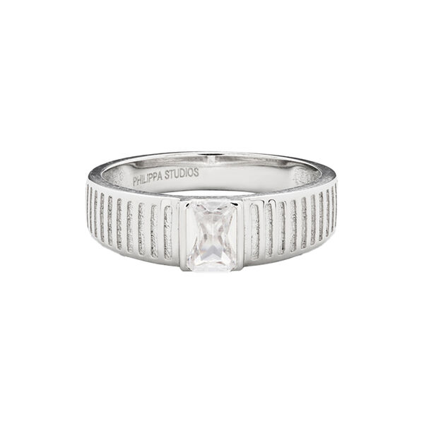 Vera Ring, Philippa Studios