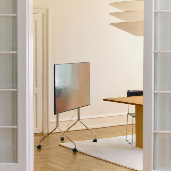 Moon Tall, chrome, Pedestal