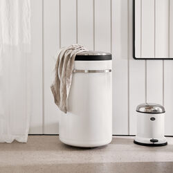 Vipp441 skittentøyskurv, hvit, Vipp