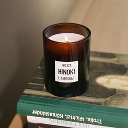 No. 321 lys, hinoki, L:a Bruket