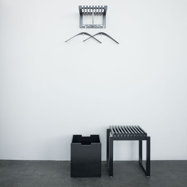 Cutter Stool, svart/eik, Skagerak by Fritz Hansen