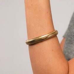 Loop Bangle, gull, WHO IS SHE