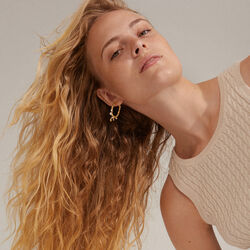 ANA Pearl & Crystal Hoops, gullbelagt, Pilgrim