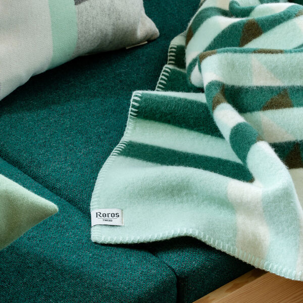 Kvam Pledd, Green, R&oslash;ros Tweed