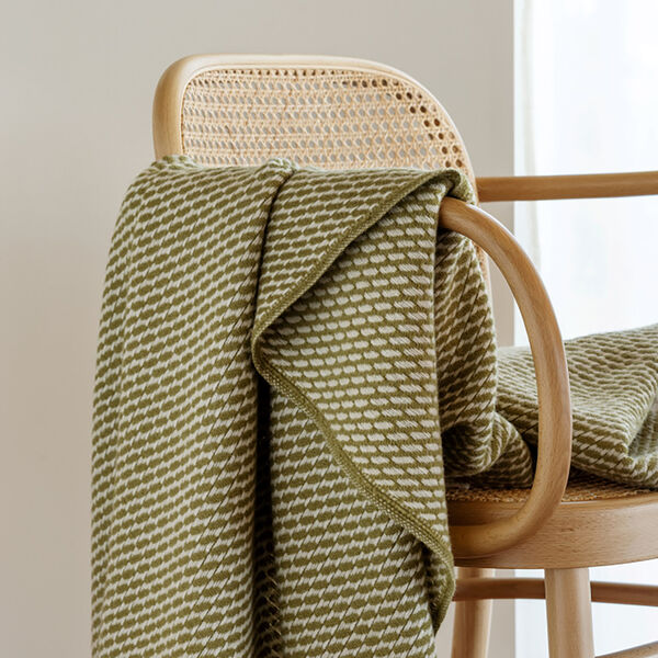 Mello Pledd, Leaf Green, Røros Tweed