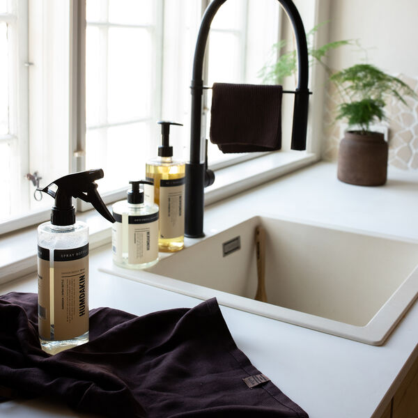 02 Oppvaskmiddel, Ringblomst & Salvie, Humdakin