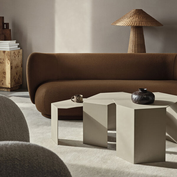 Doro Vase, kaffe, Ferm Living