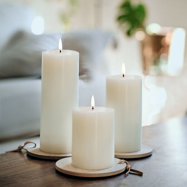 LED Pillar Candle 15 cm, nordic white, Uyuni Lighting
