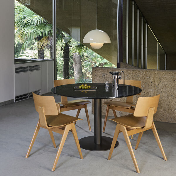 Flowerpot VP7 Pendant, ivory, &Tradition