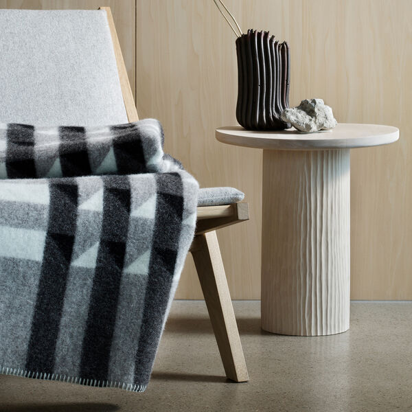 Kvam Pledd, Greyscale, R&oslash;ros Tweed