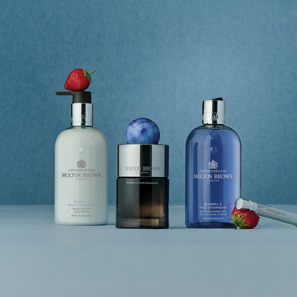 Bluebell & Wild Strawberry Bade og Dusjgelé, Molton Brown