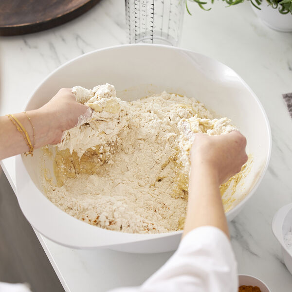 NEW Margrethebolle, hvit, Rosti