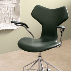 Grand Prix&trade; 3231 fuldpolstret stol, forest green, Fritz Hansen