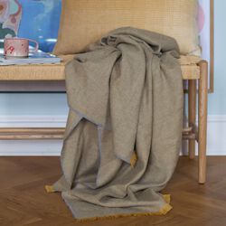 Skyfall pledd, yellow ocher, ELVANG