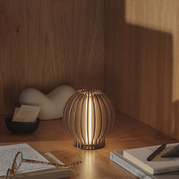 Radiant rund LED lampe, smoked oak, Eva Solo