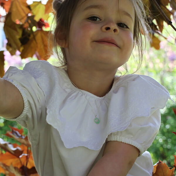 Lykkeliten, s&oslash;lv/eplegr&oslash;nn, Th. Marthinsen